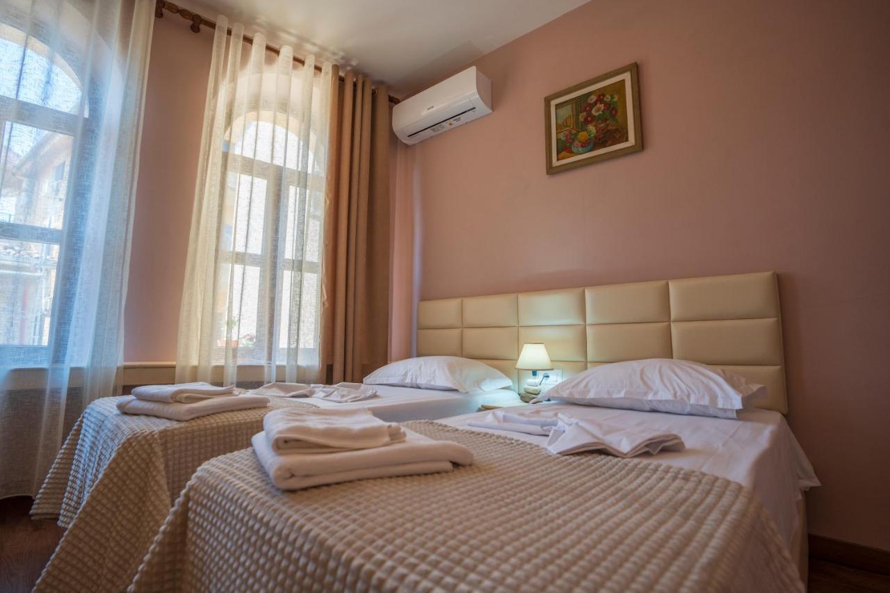 Art Rooms Gjuhadol Shkodër Esterno foto