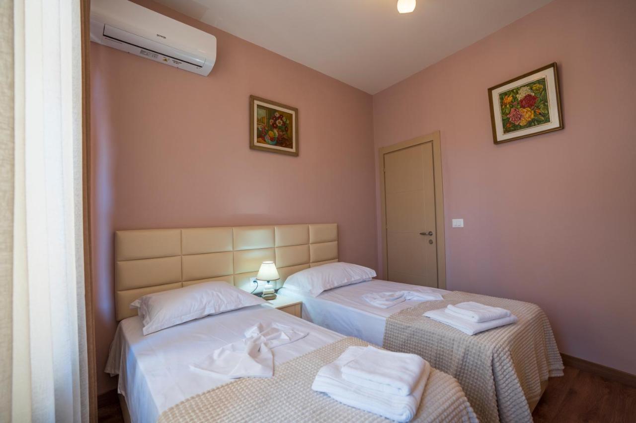 Art Rooms Gjuhadol Shkodër Esterno foto